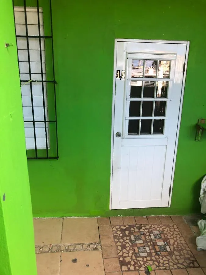 Vieques Good Vibe Guest House 4*,